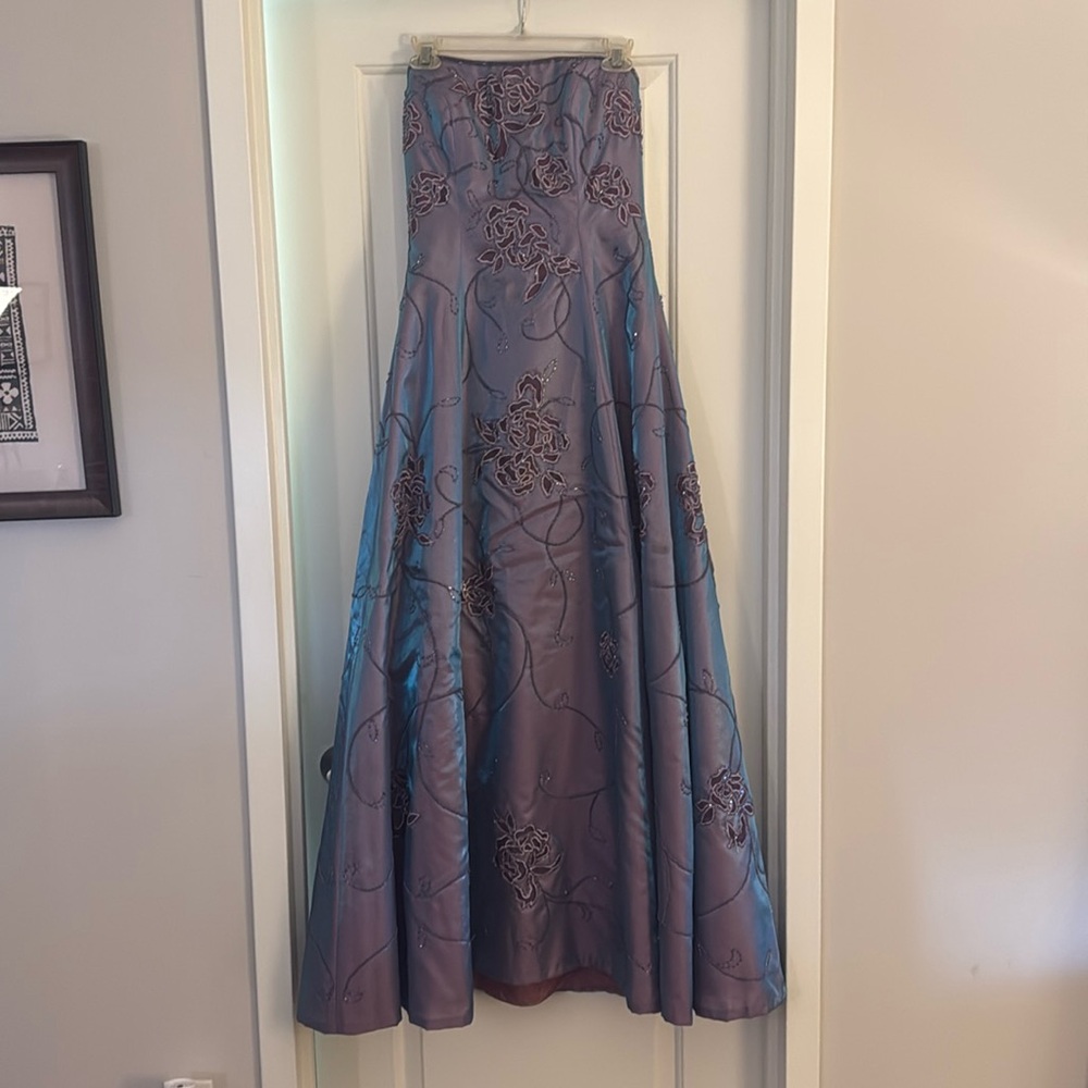 Jovani formal prom gown circa 2001